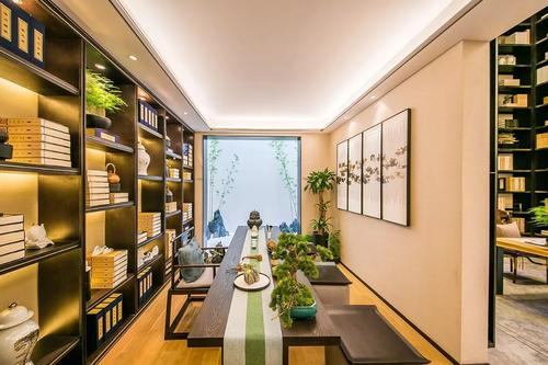 地下室飲茶室 地下室飲茶室